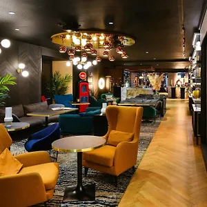 Mercure Centre Saxe Lafayette מלון